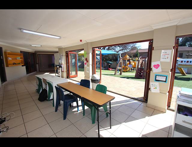 4 BEDROOM HOUSE TO LET IN ESSEXWOLD